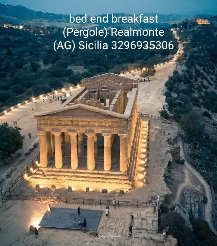 מלון ריאלמונטה Pergole מראה חיצוני תמונה